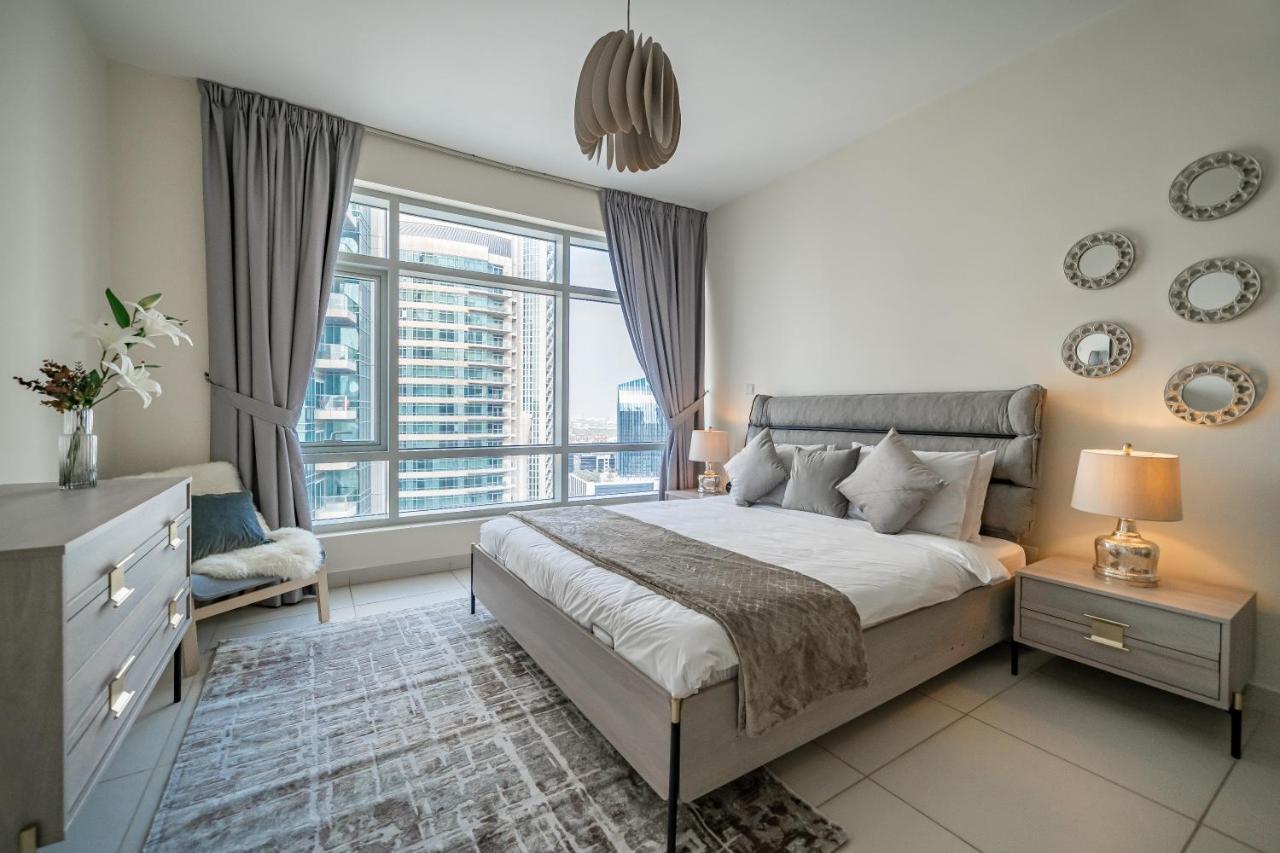Ferienwohnung Higuests - Designer Apt With Panoramic View Near Burj Khalifa Dubai Exterior foto