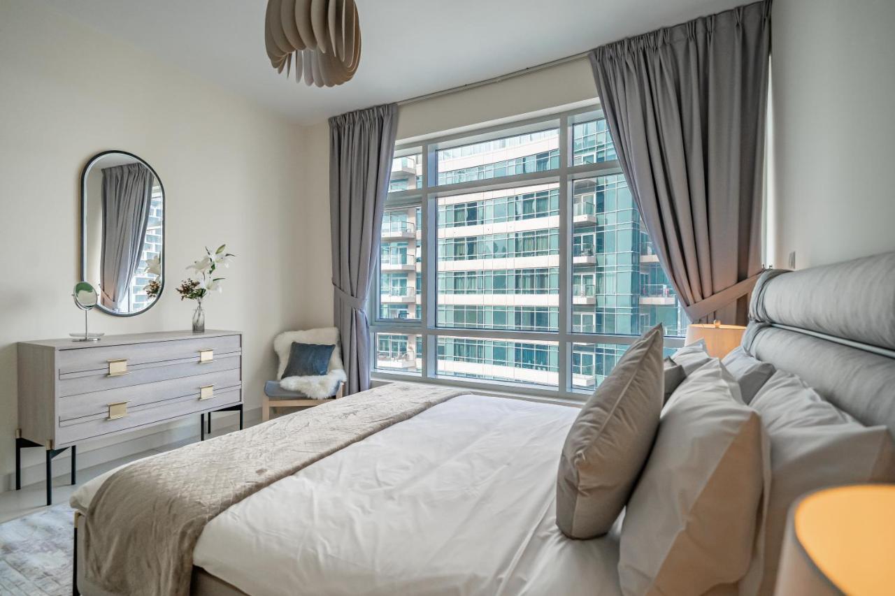 Ferienwohnung Higuests - Designer Apt With Panoramic View Near Burj Khalifa Dubai Exterior foto