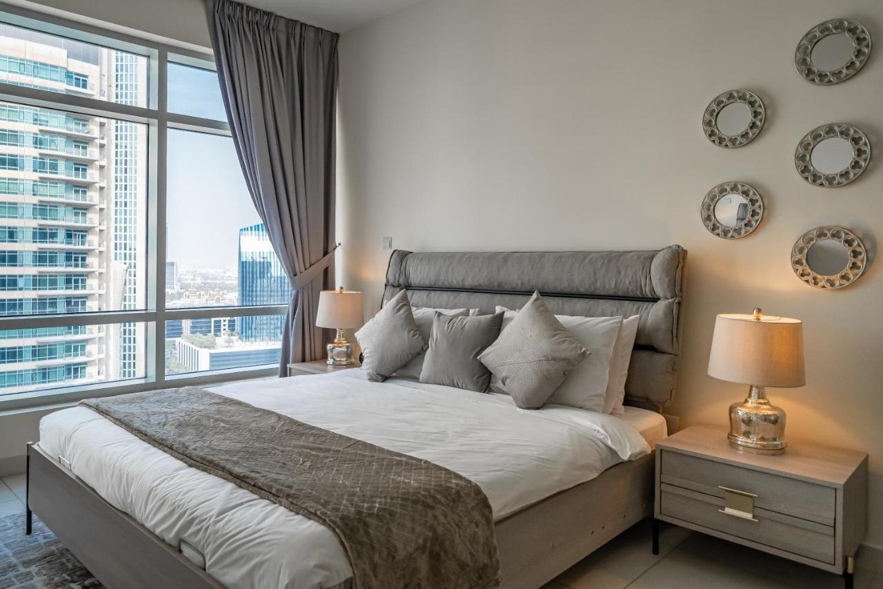 Ferienwohnung Higuests - Designer Apt With Panoramic View Near Burj Khalifa Dubai Exterior foto